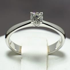 Inel din aur cu diamant model i026 2