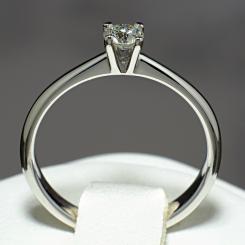 Inel din aur cu diamant model i026 3